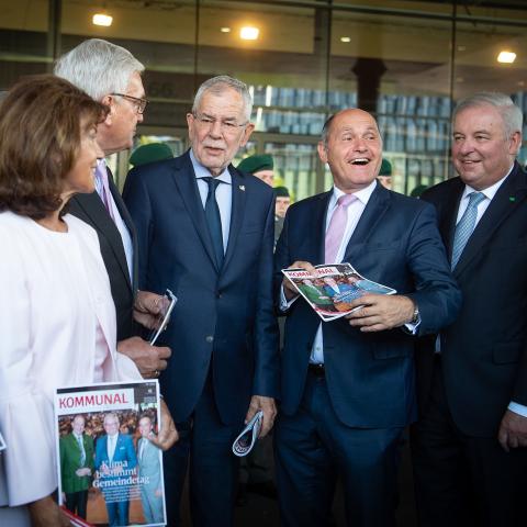 Bundeskanzlering Brigitte Bierlein und Bundespräsident Alexander van der Bellen am Österreichischen Gemeindetag 2019